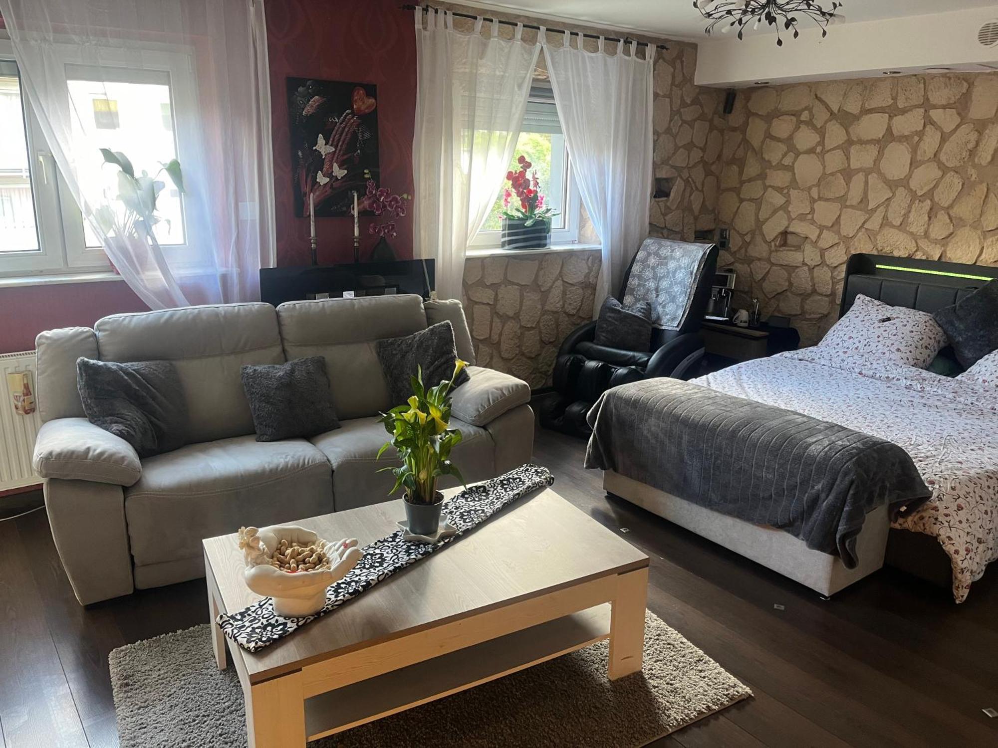 Gaestezimmer In Ratingen Bei Duesseldorf Mit Einem Hauch Luxus Zewnętrze zdjęcie